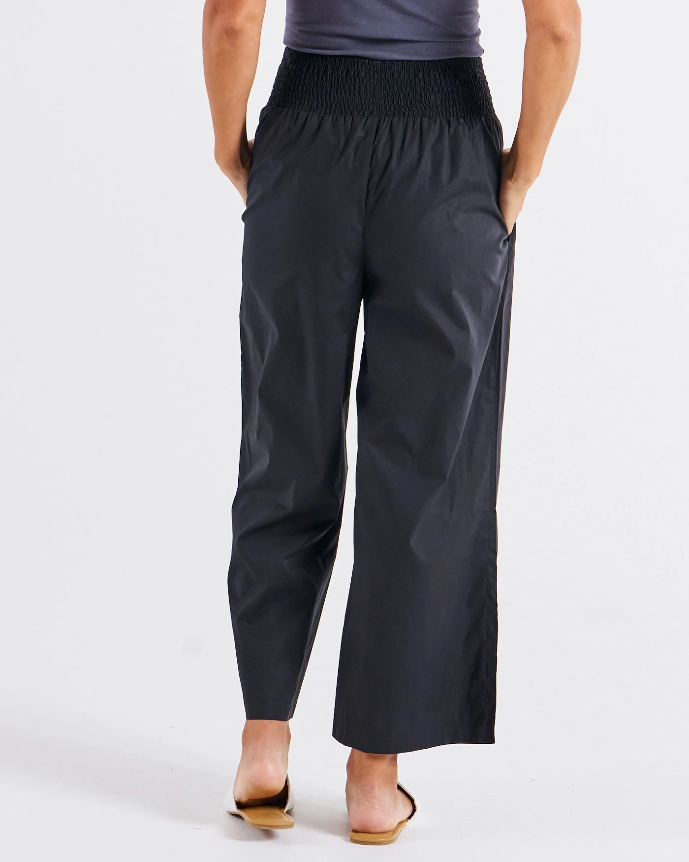 Smooth Texture Four Way Winter Sports Betty Basics Sevilla Wide Leg Pant Black