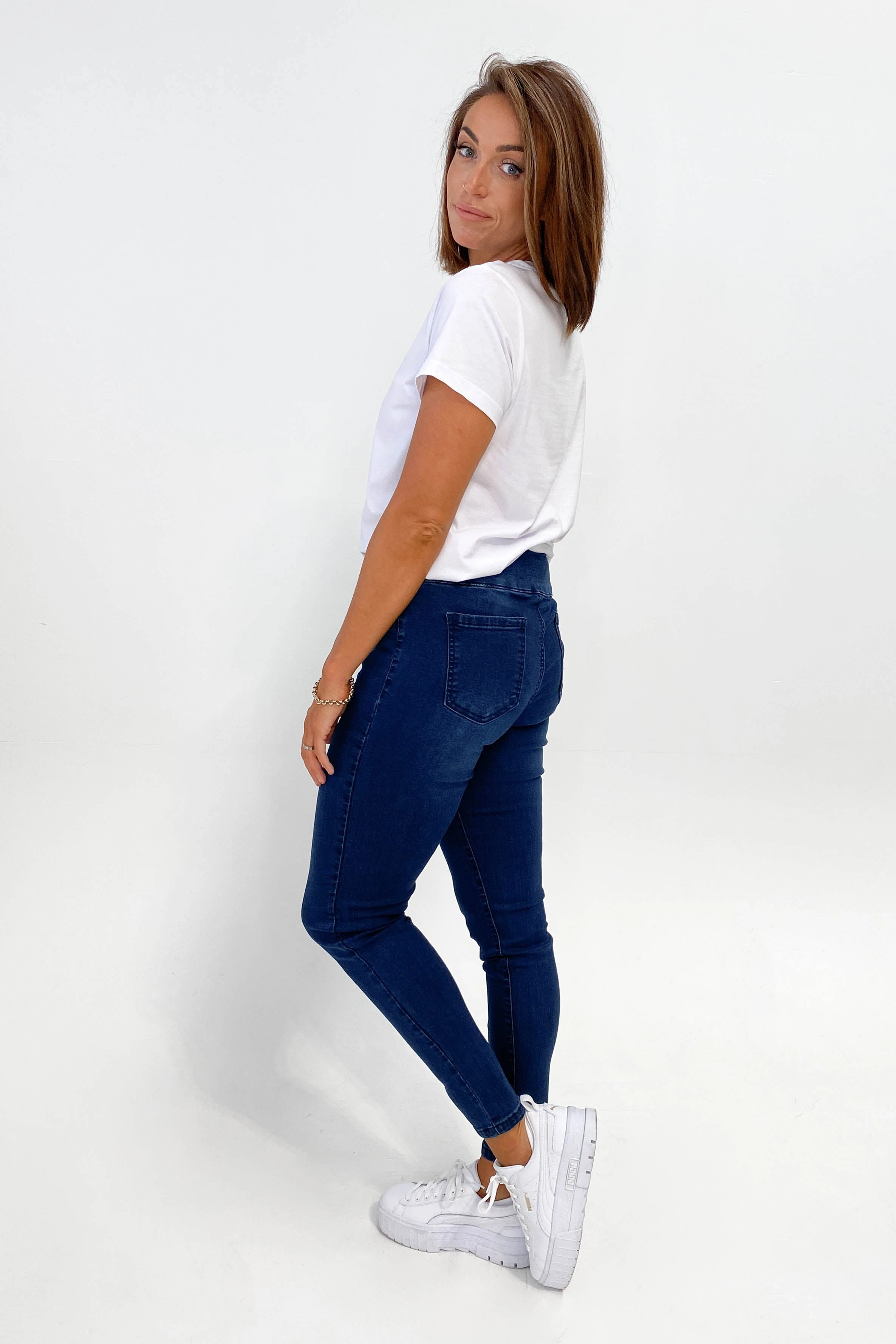 Comfort Seeker Morning Stretch Wakee Denim Moxy Pull On Jean Dark Blue