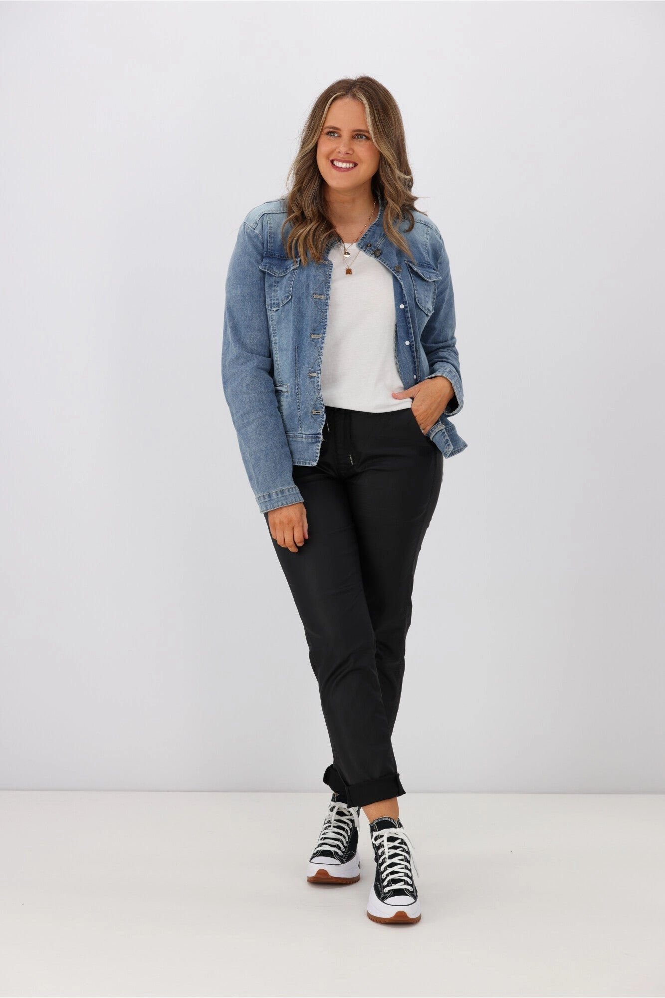 Threadz Maggie Denim Jacket Denim Polished Look