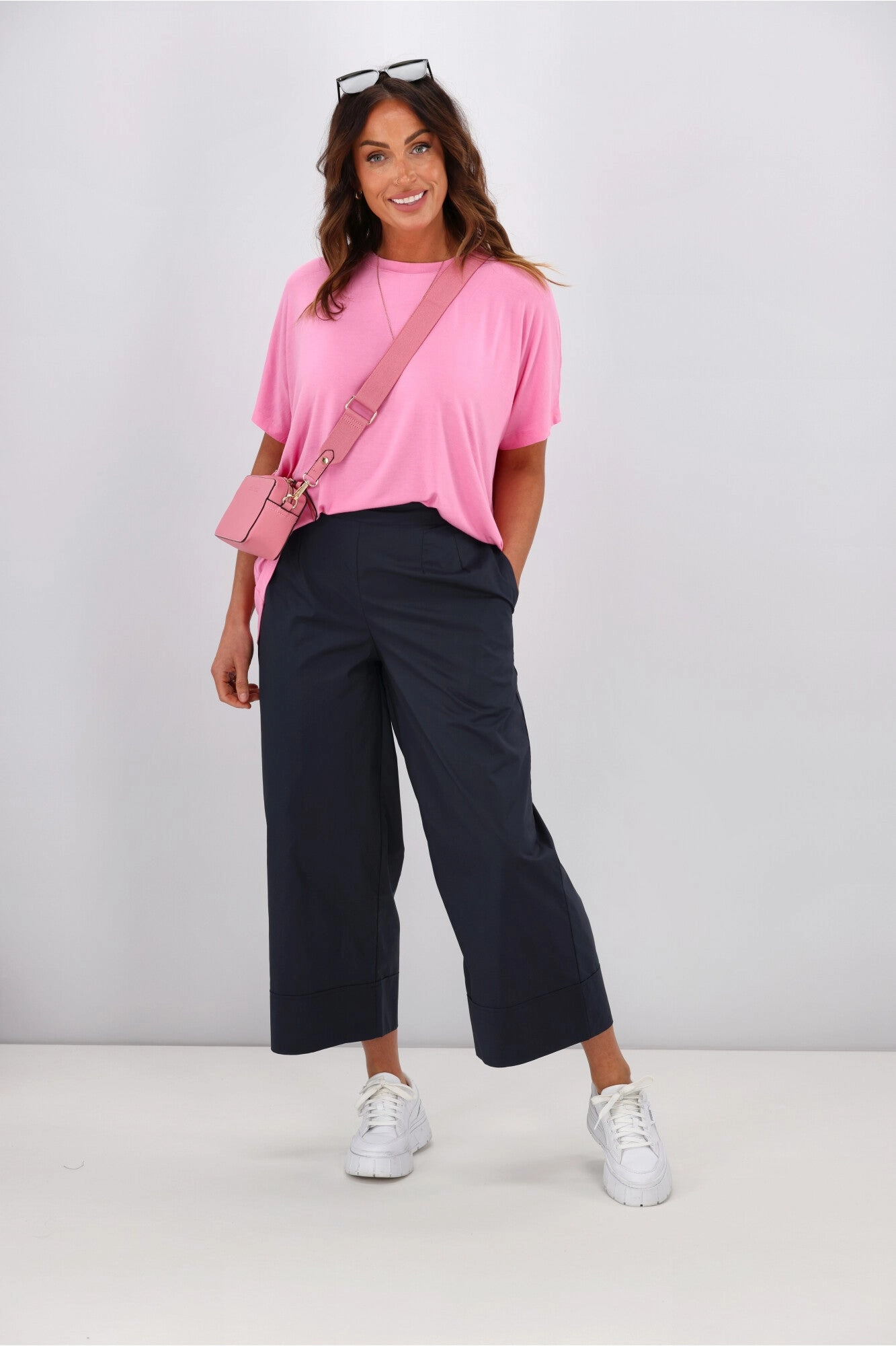 Travel Outfit Skin Friendly Tirelli Classic Pant Navy