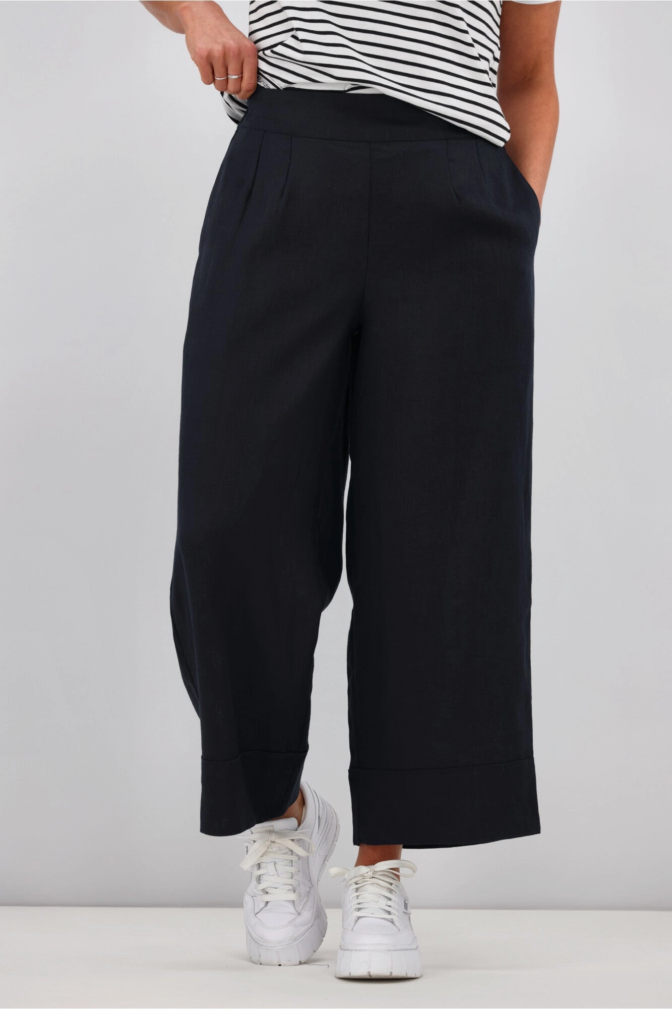 Comfort Seeker Soft Touch Tirelli Wide Leg Linen Pant Deep Navy