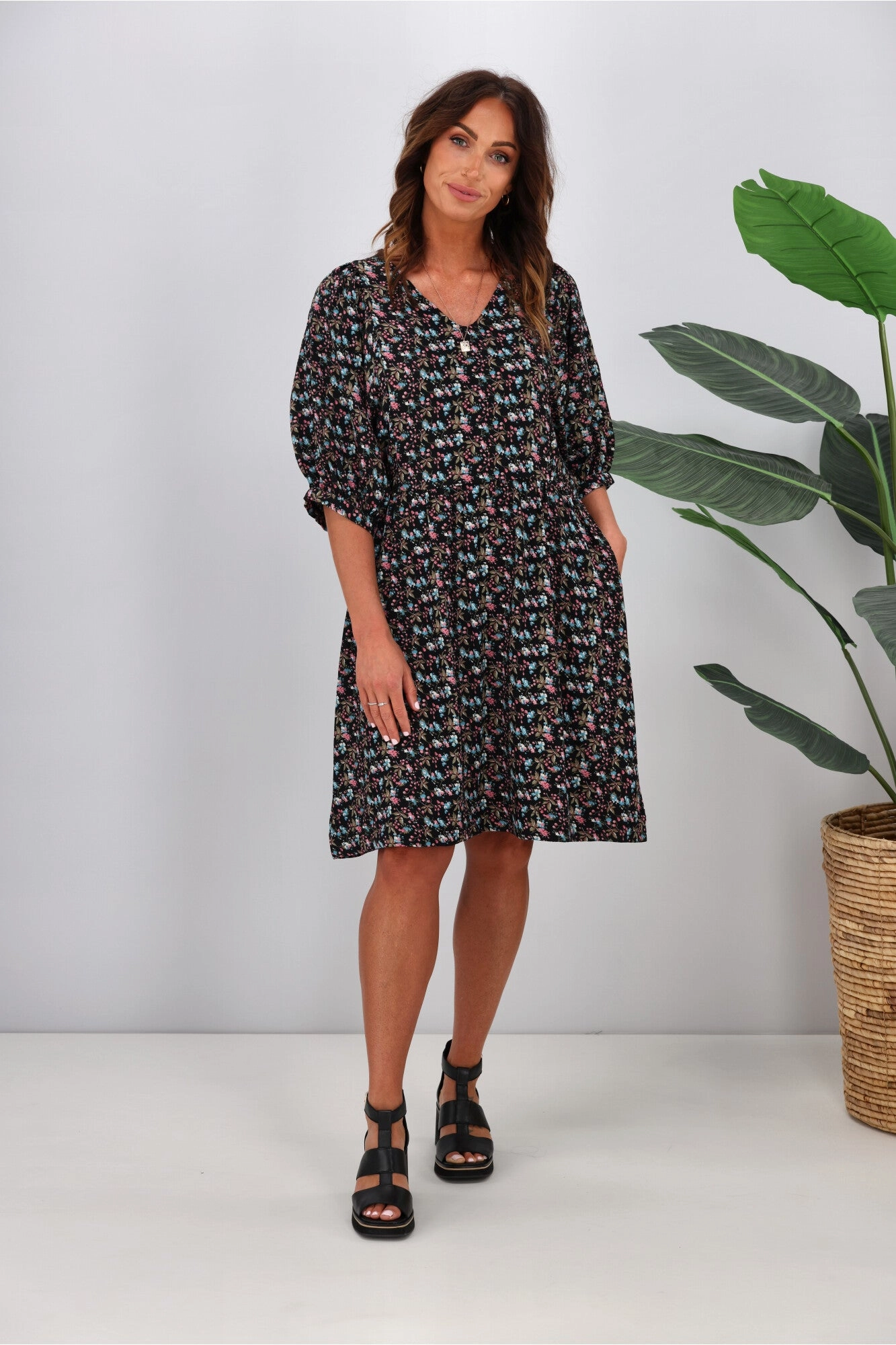 Luxe Look Sheer Look Shine On Label Nova Puff Sleeve Dress Black Ditsy