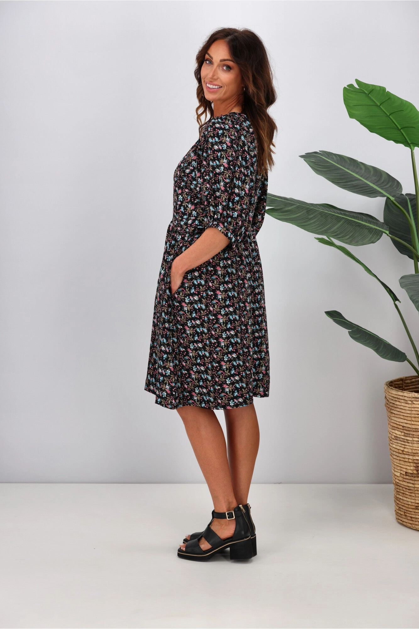 Smooth Layering Shine On Label Nova Puff Sleeve Dress Black Ditsy