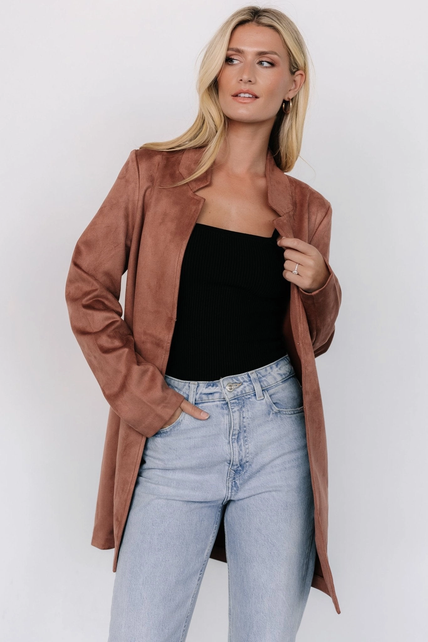 Queenie Faux Suede Jacket | Dusty Clove Good Material Softshell Material