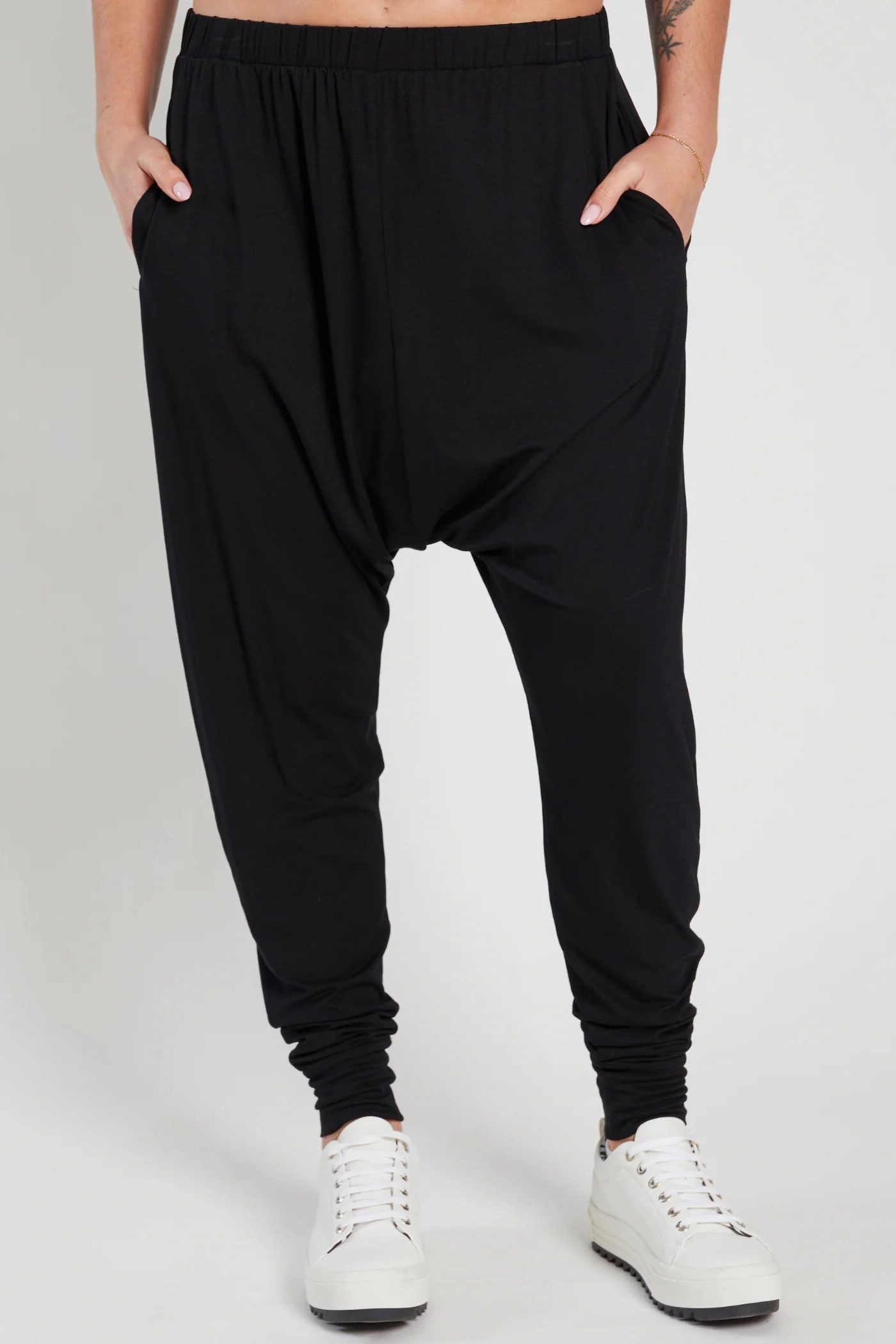 Non Binding Cuffs Flexible Comfort Understudy - 4055 The Drop Pant