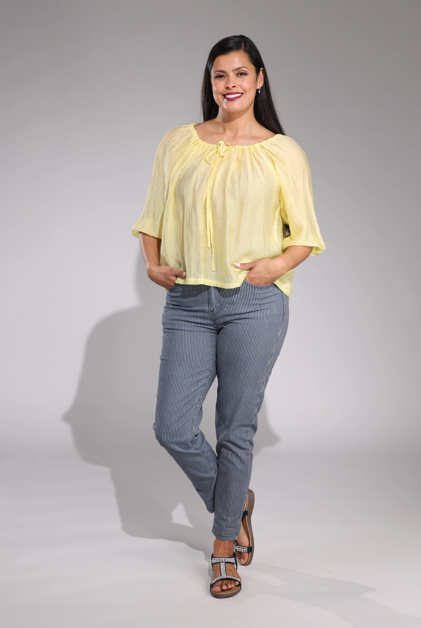 Capri Jeans | Mid Blue Stripe | 6892C1 Classic Casual