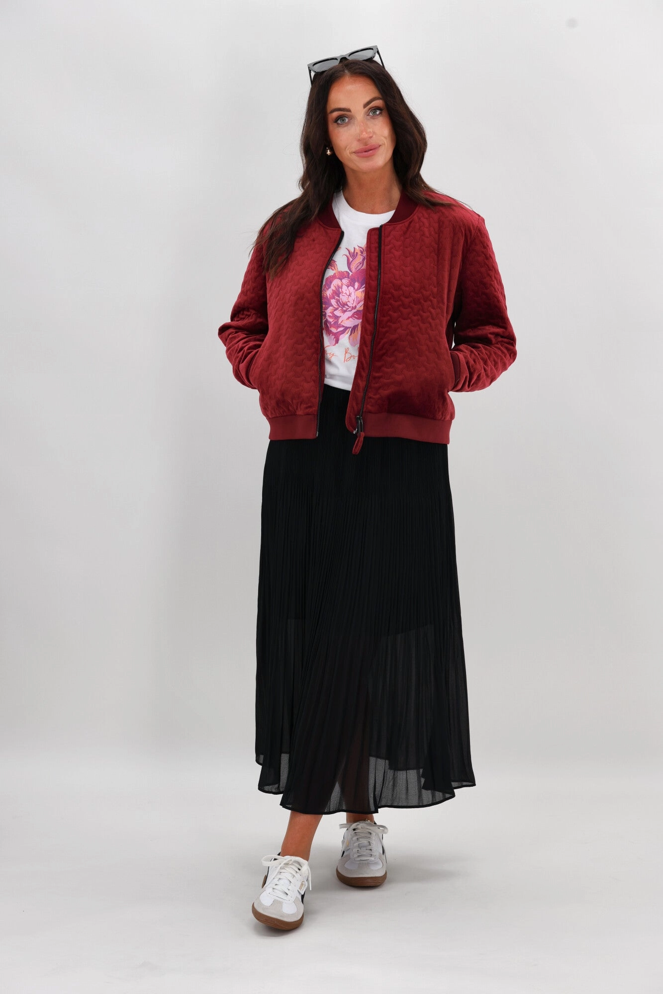 slim fit Gloss The Label Lula Variagated Pleated Skirt Black