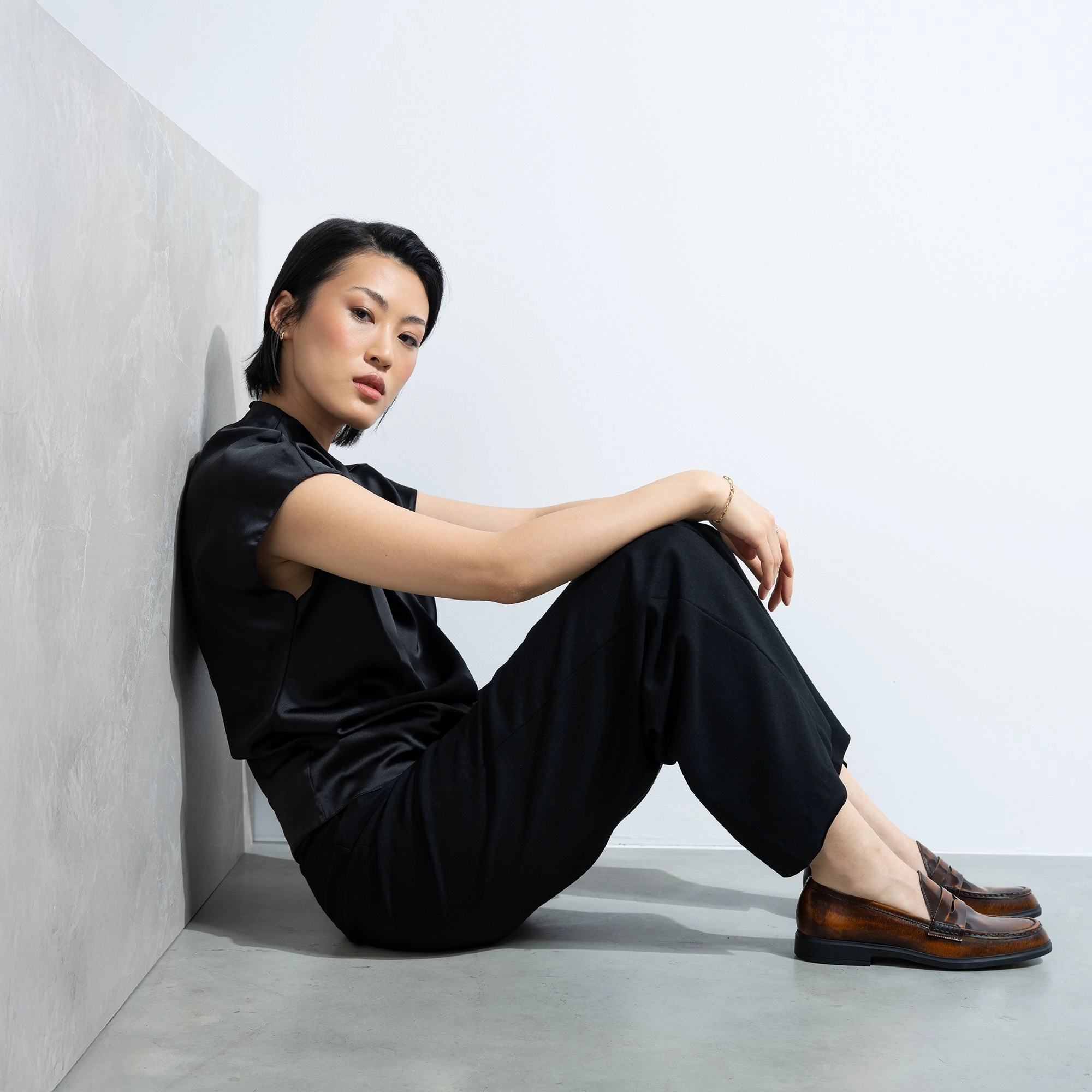 High-End Leather Vend?me Blandine cognac spazzolato leather loafers