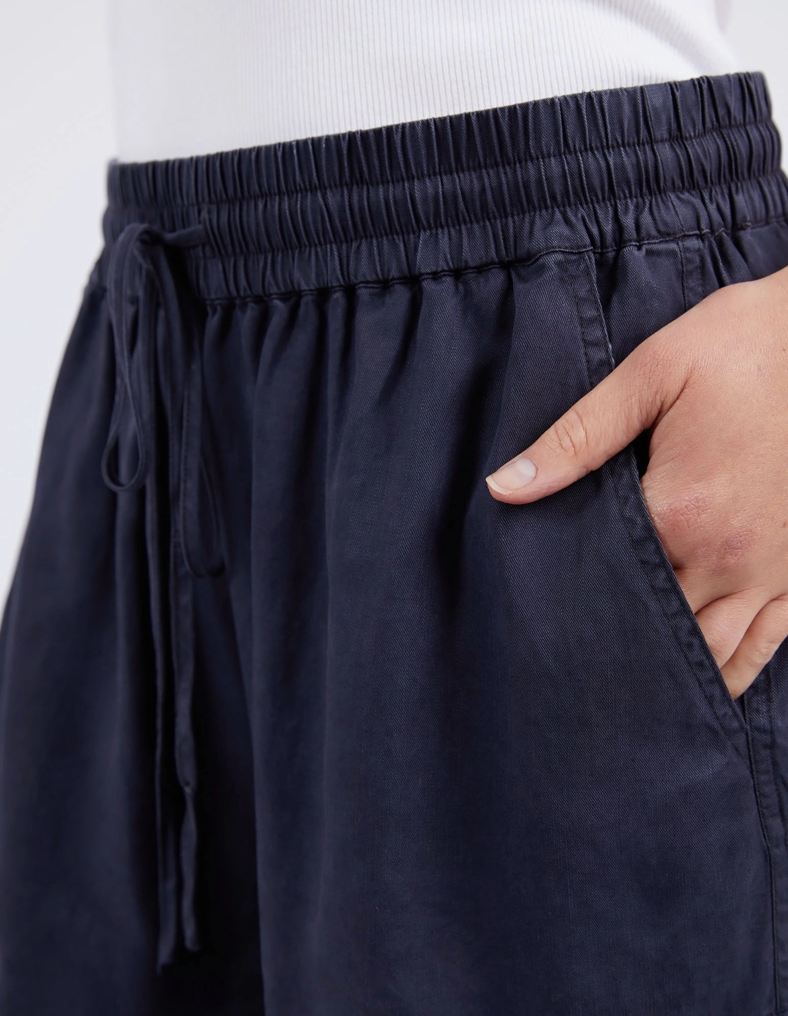 Elm Bliss Washed Short Washed Navy Athletic Vibe Sleek Comfort Wear