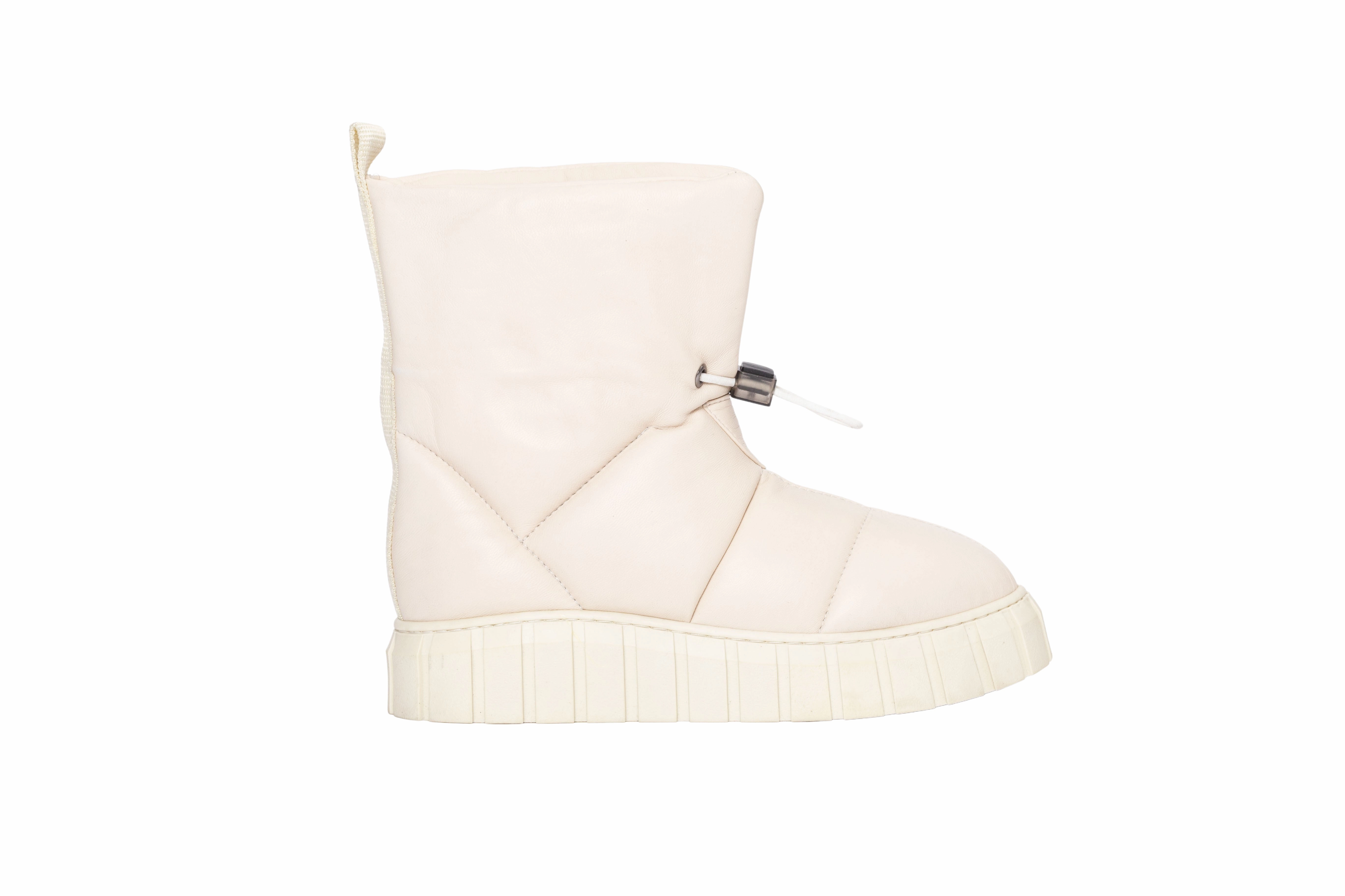 Waterproof Design Multi Season Versatility Victor