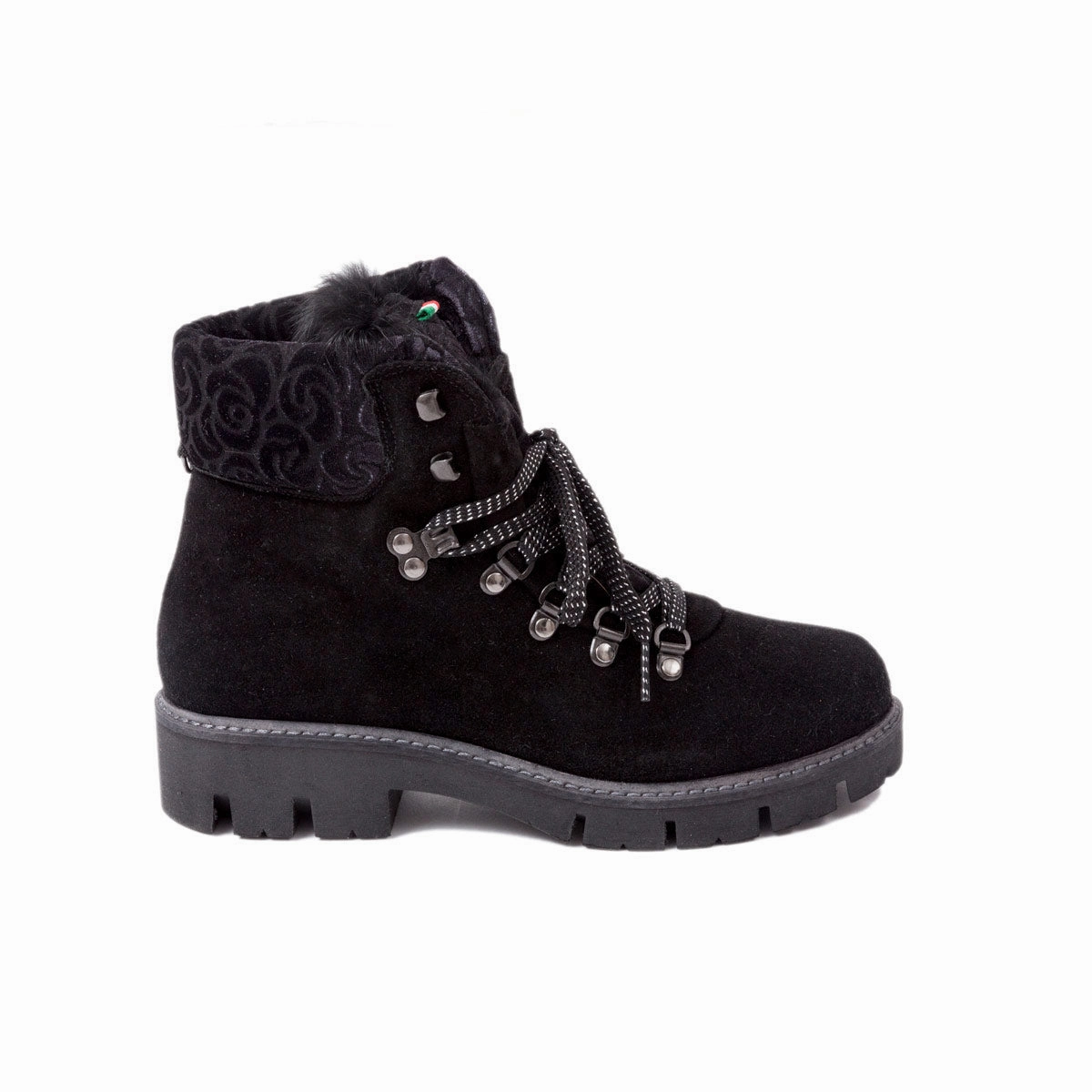 Rugged Built Snowy Path Wade