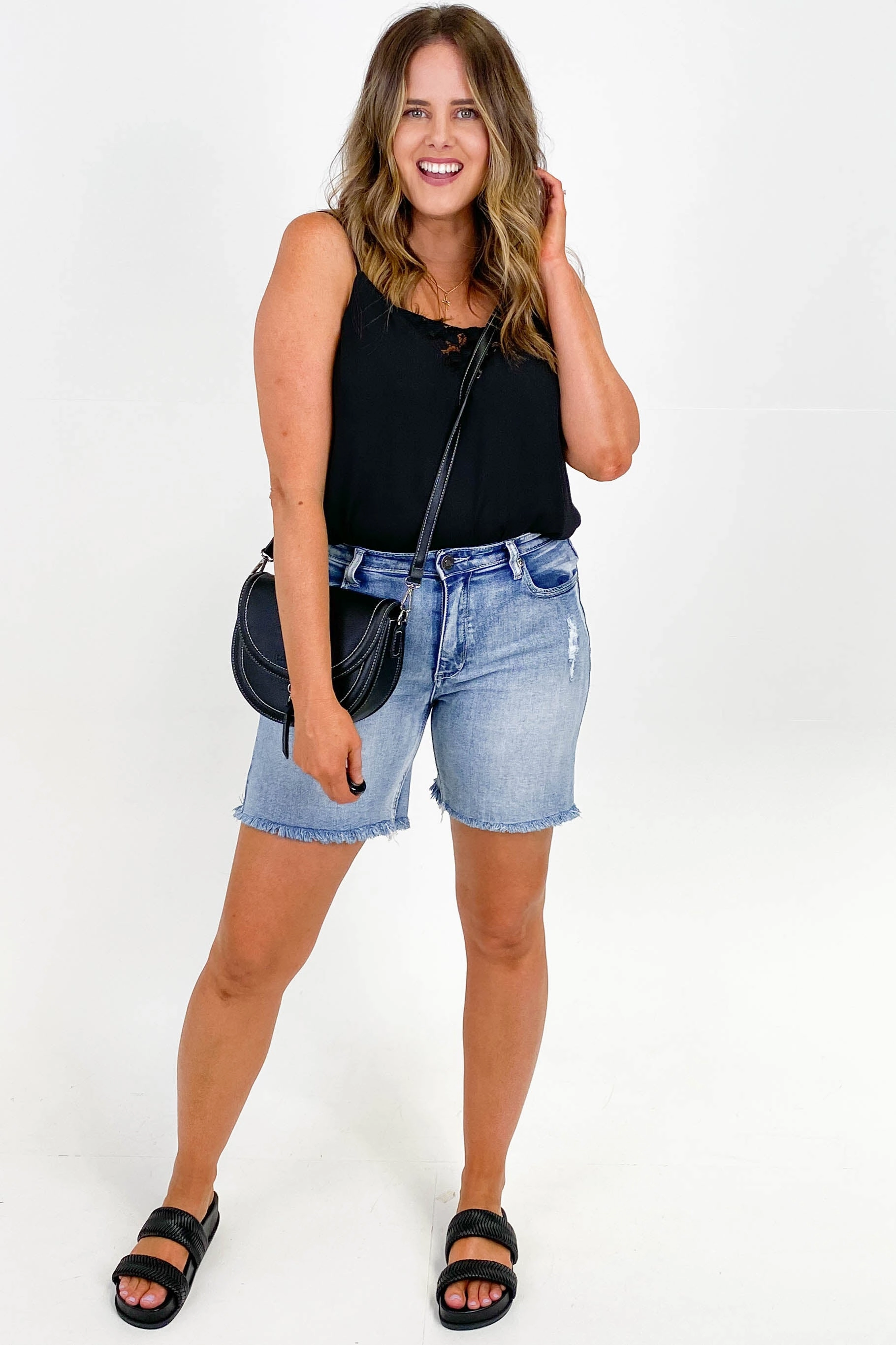 Comfy Active Wear Wakee Ashlee Shorts Light Wash