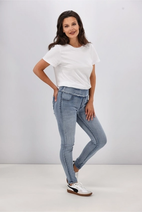 Wakee Denim Moxy Pull On Jean Washed Blue Signature Fit