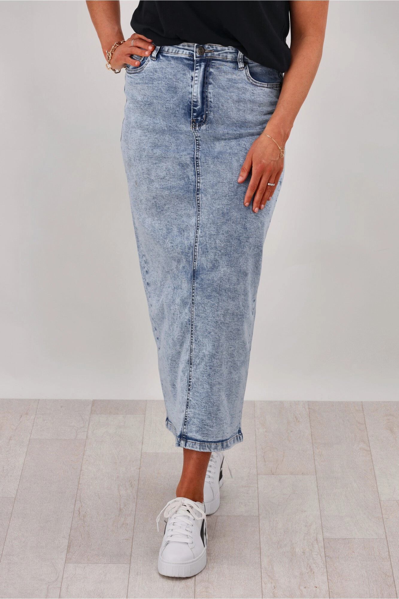 Wakee Erin Denim Skirt Washed Blue Durable Stitch Home Lounge For Teens Breathable Fabric