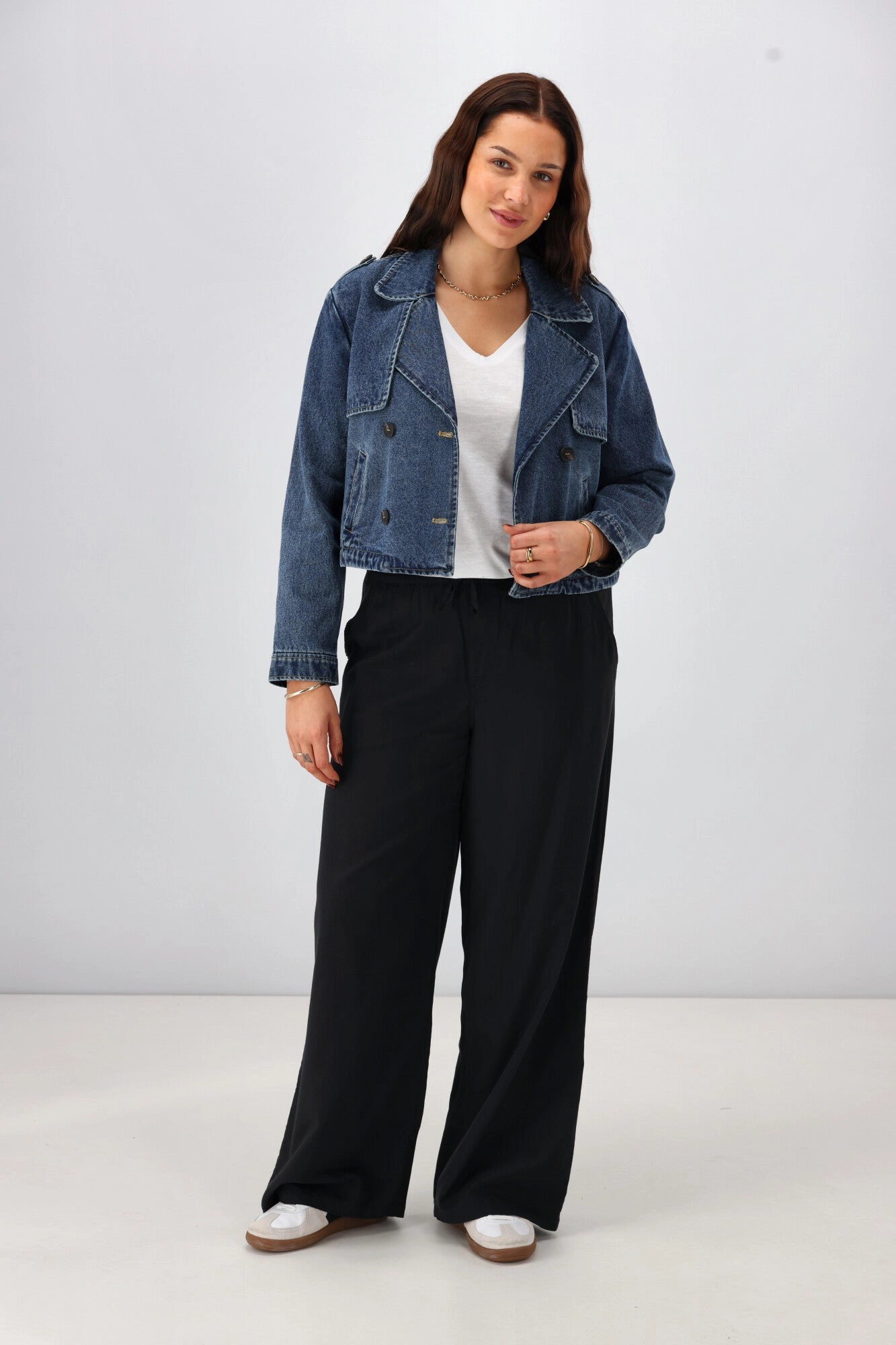 Daily Wear Quick Dry Fabric Shine On Label Mercedes Cropped Denim Trench