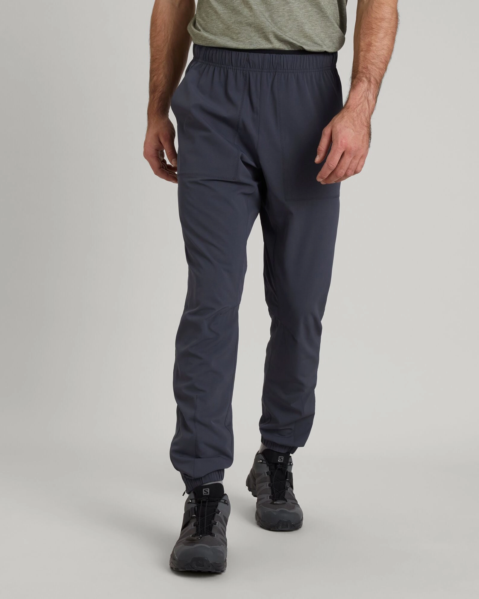 ArticulatedJoints ErgonomicStitching WELL.DER.NESS Energy Men's Joggers - Night