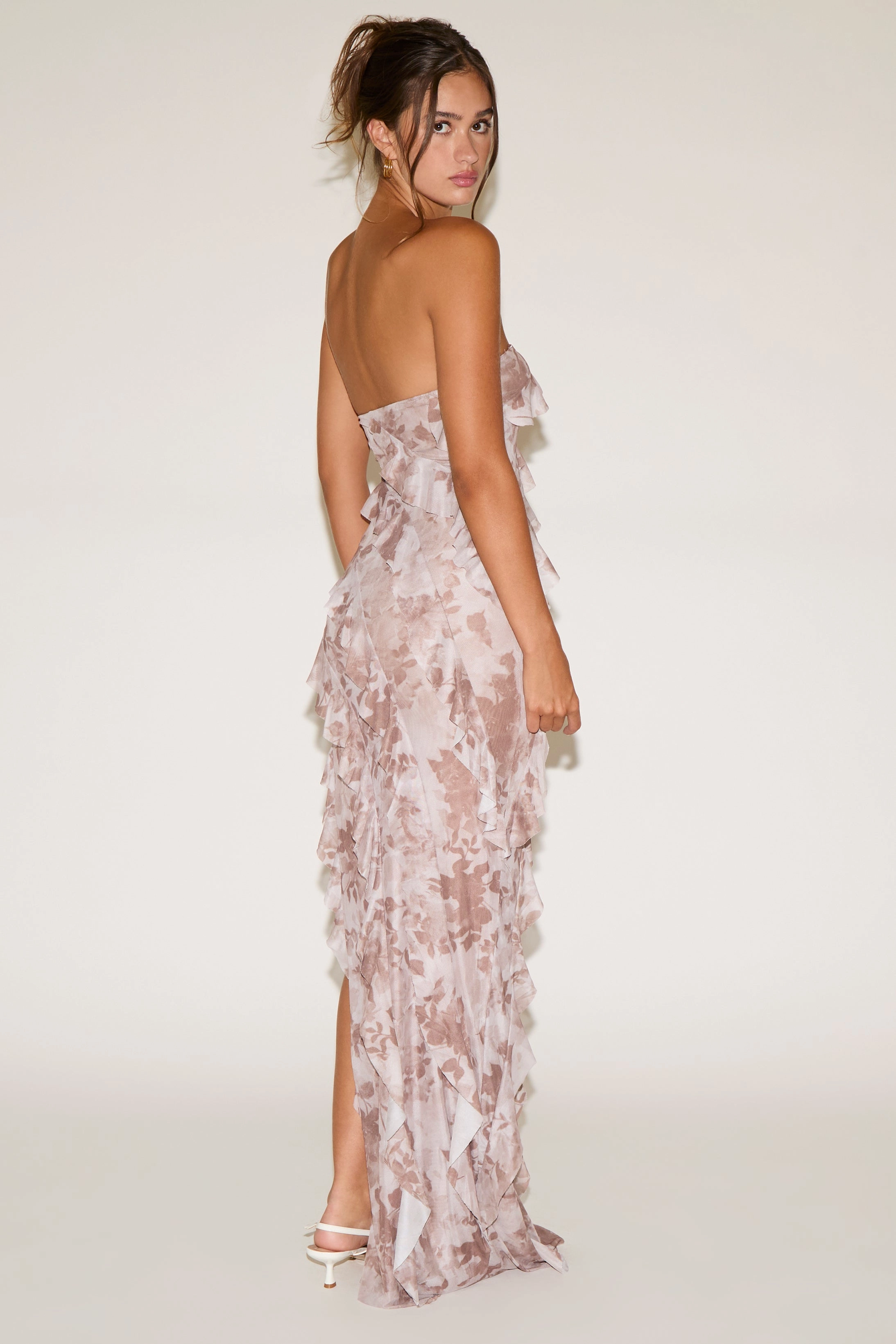 FLORAL PRINT BIAS RUFFLE STRAPLESS MAXI DRESS Natural Layers