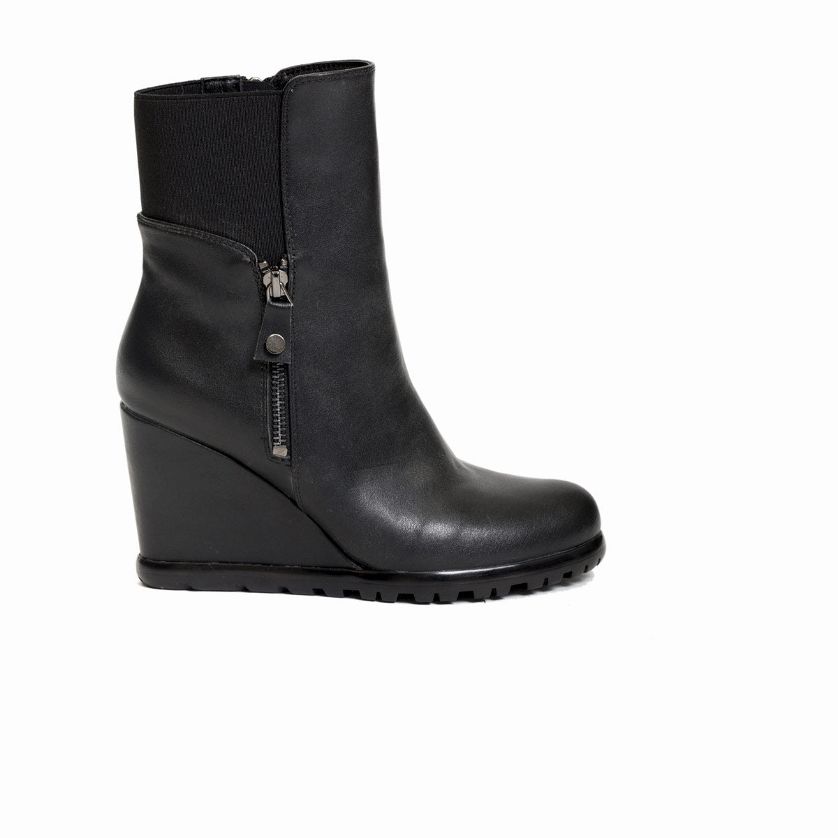 Stable Support Rural Traveler Wiggins