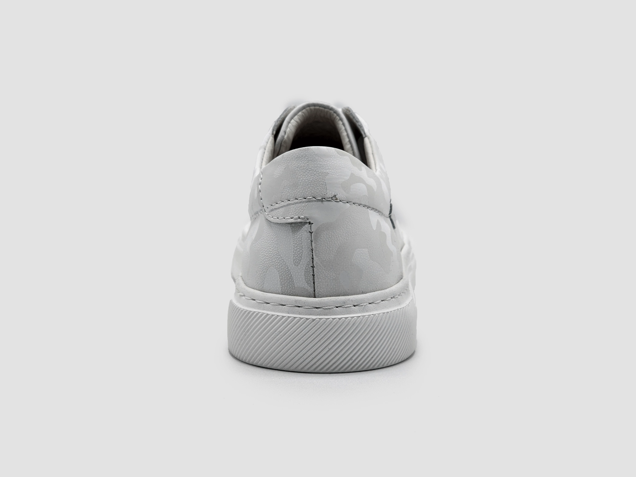 Summer Outfit Women's Camo Leather Sneaker - White