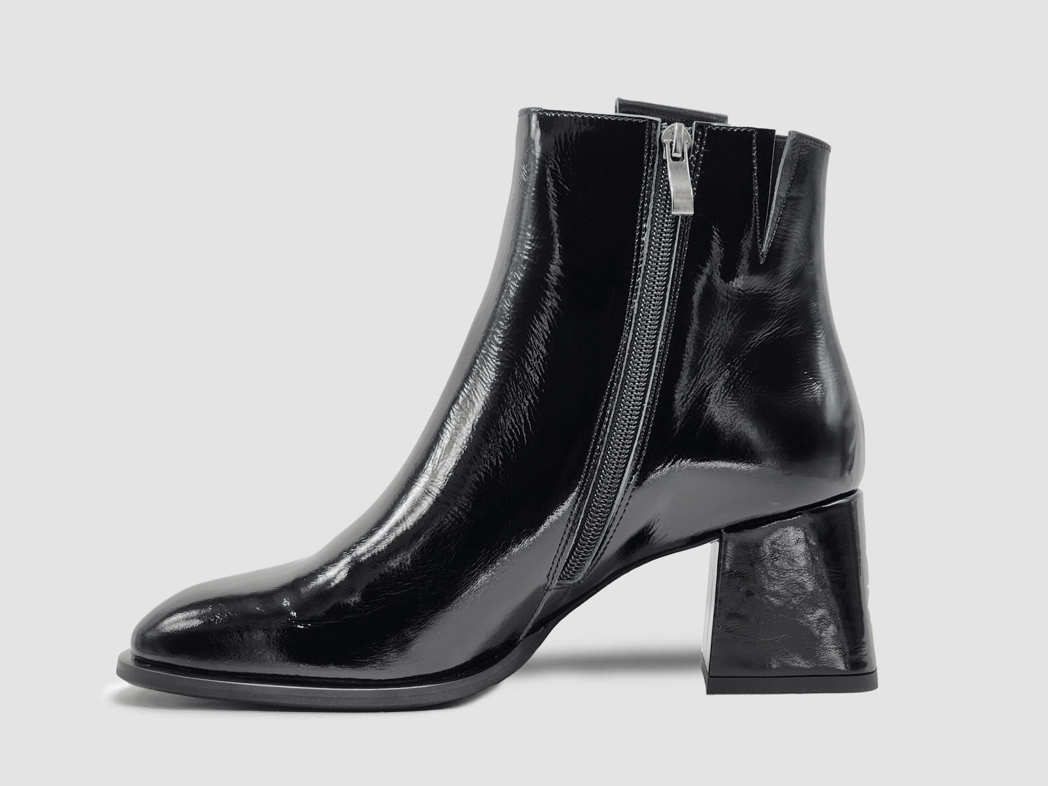 MachineWashable Women's Karolina Leather Booties - Shiny Black