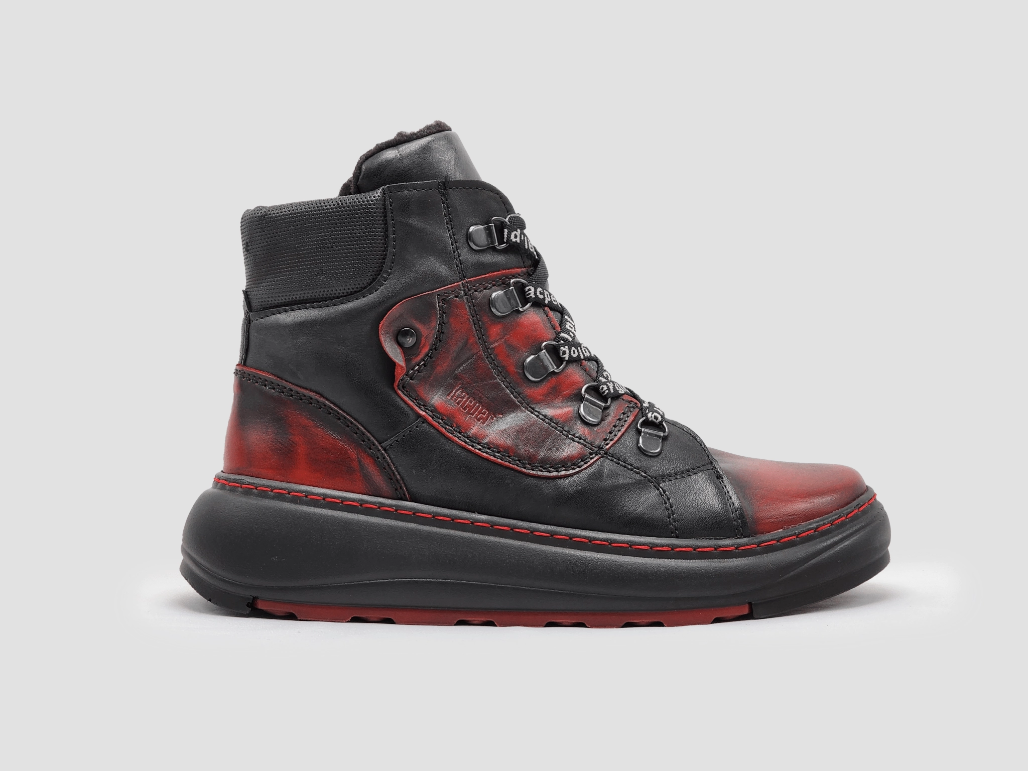 Women's Retro Thick Wool-Lined Leather Boots - Black & Red Rugged Comfort Padded Interior Mountain Climber