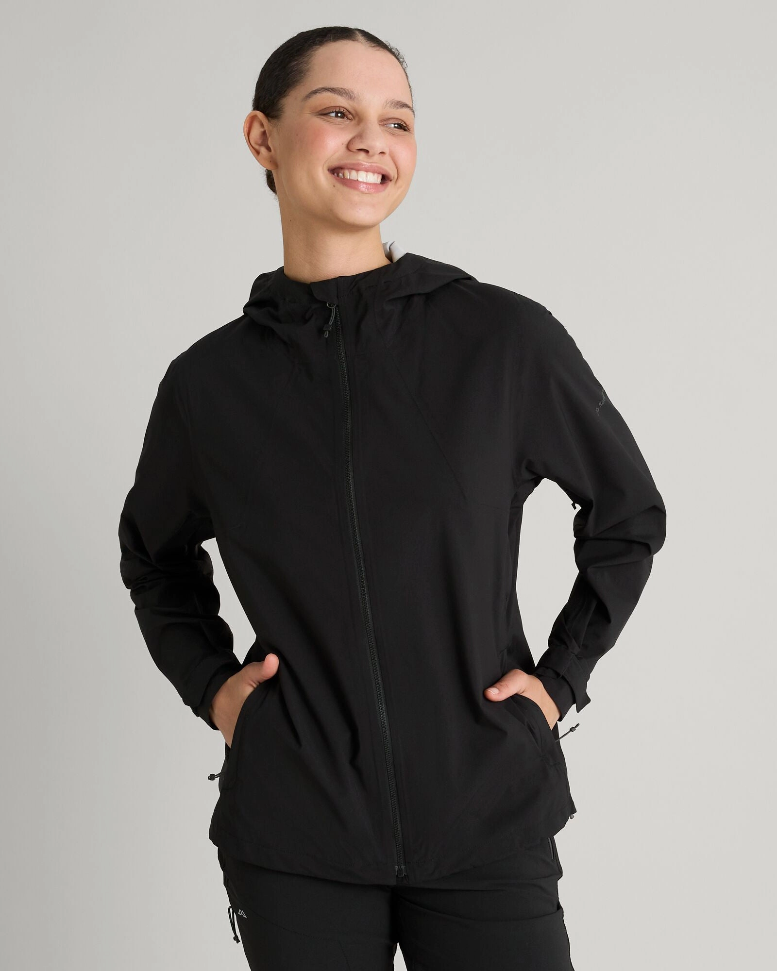 Low Profile Collar Women's Trailhead Stretch 2.5-layer Rain Jacket - Black Stingray