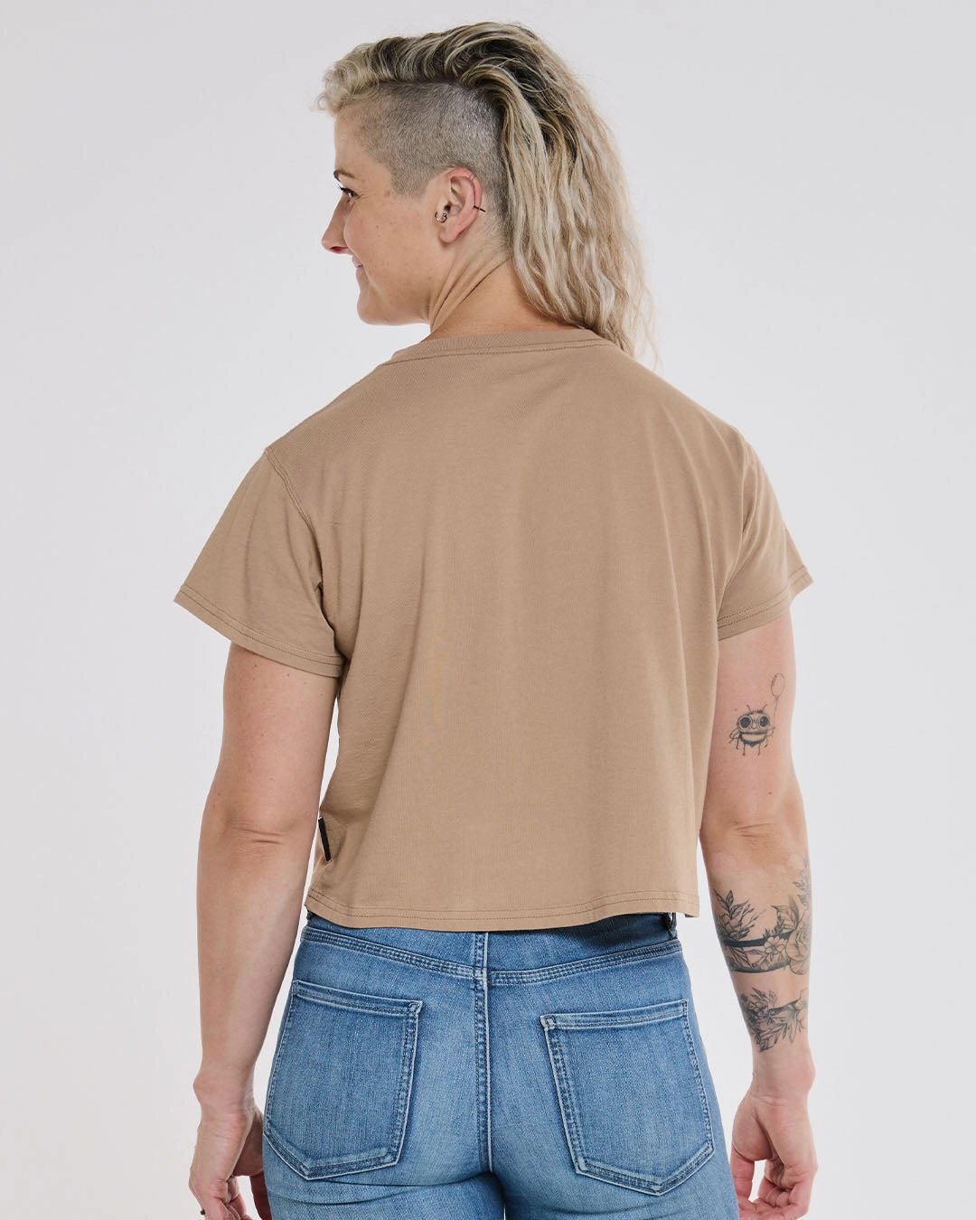 Sport Performance Simple and Cozy Womens Cotton Crop | Dust