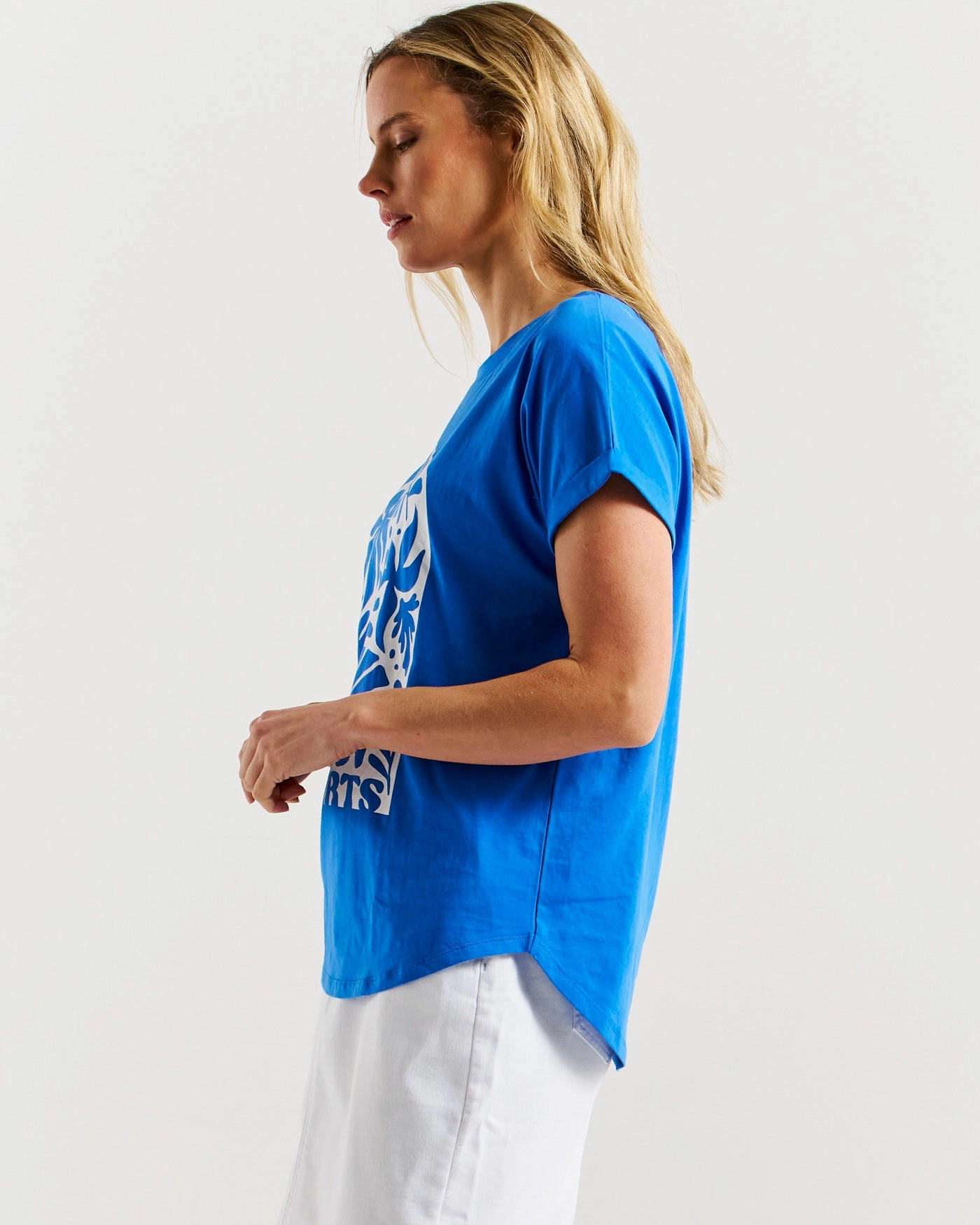 Betty Basics Hailey Short Sleeve Tee St. Palms Print Soft And Comfortable