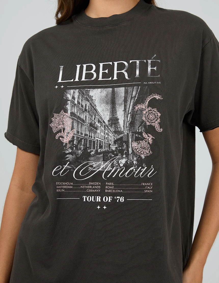 Leisure Wear Fade Resistant Print All About Eve Atlas Relaxed Tee Washed Black