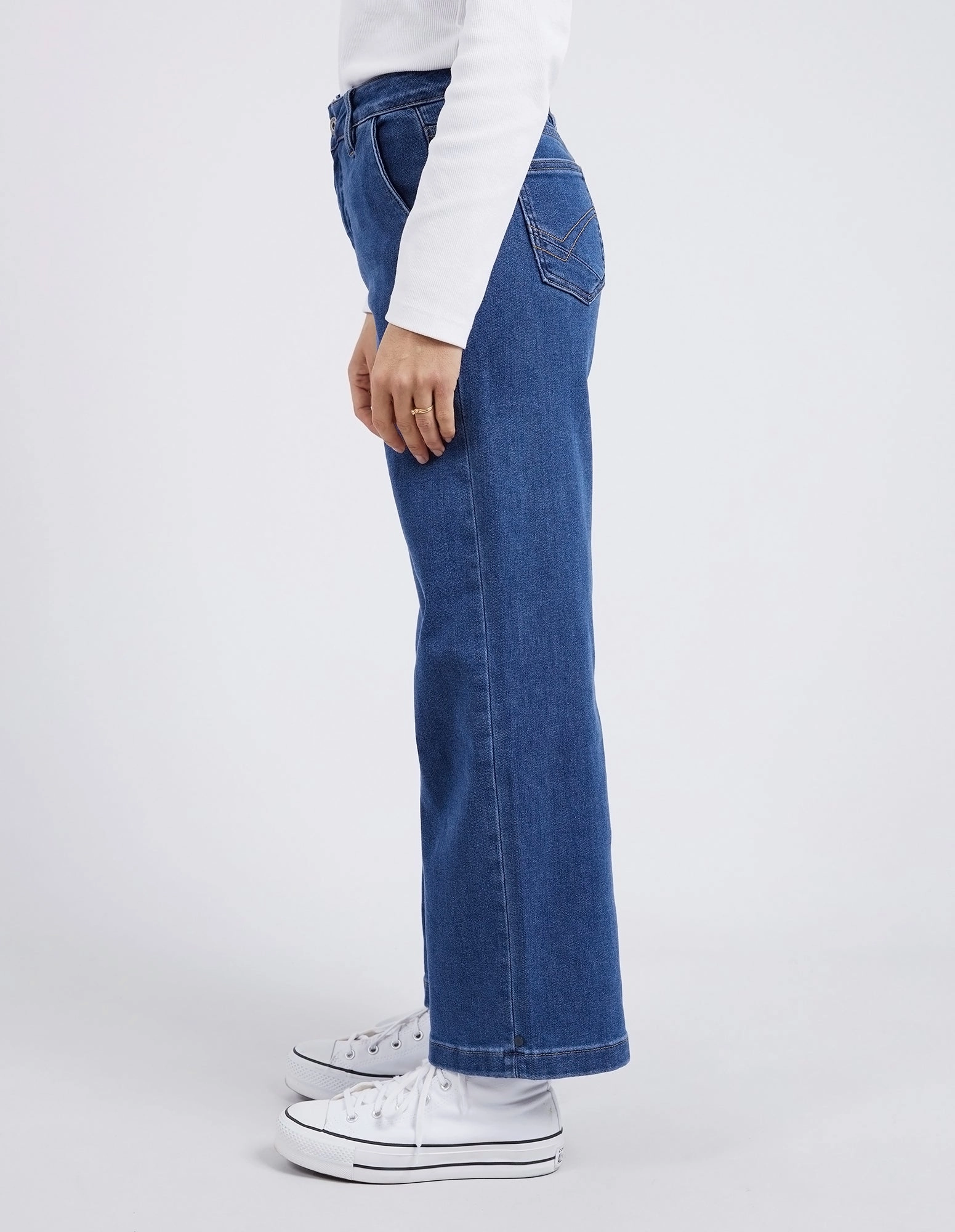 Elm Izzy Wide Leg Jean Dark Blue Wash Yoga Class Minimalist Style Shape Support